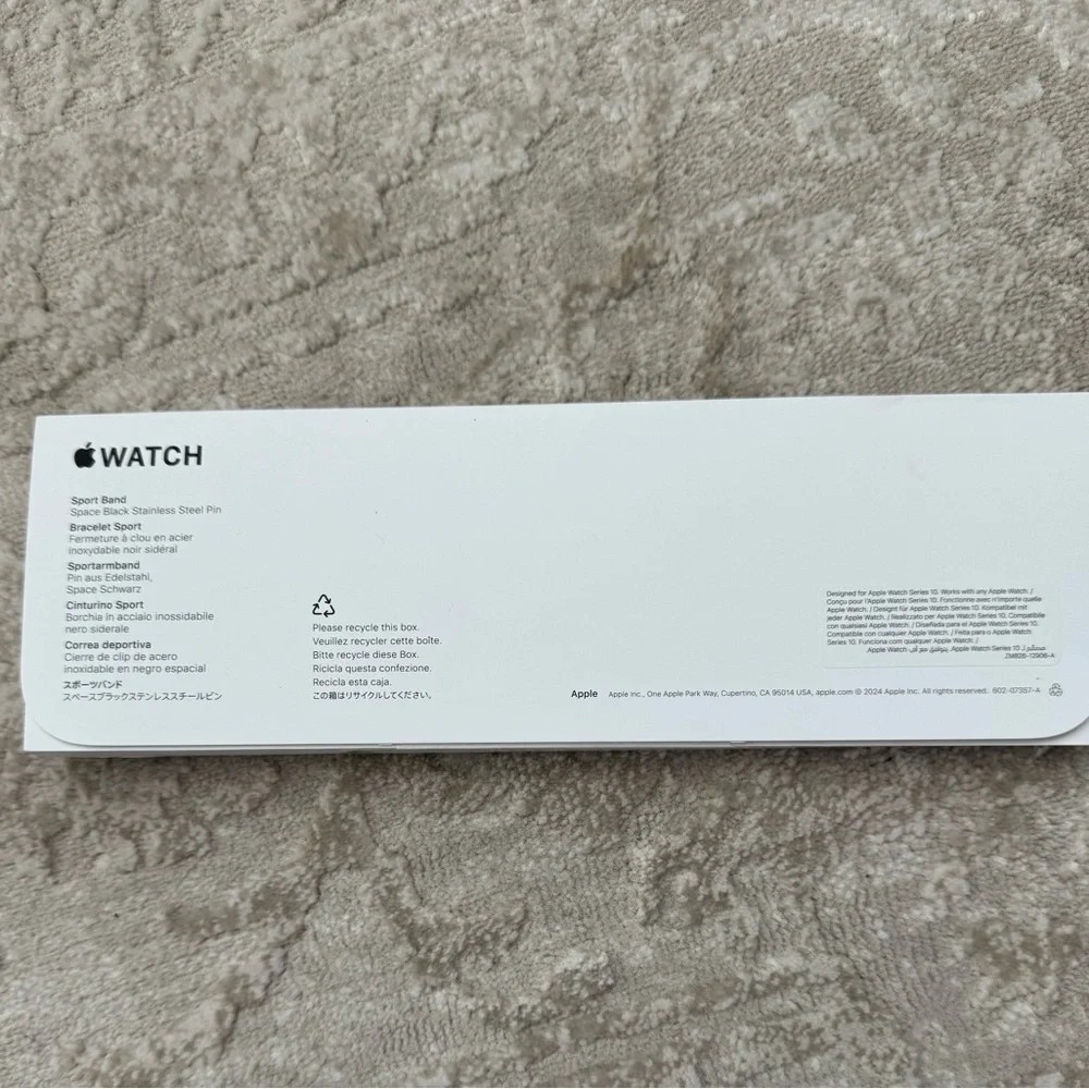 NWT Apple Watch Sport Band l Space Black l M/L
